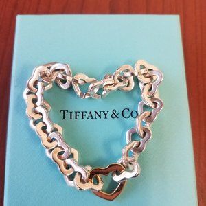 Tiffany & Co. Silver & Gold Heart Bracelet - 7 Inc
